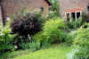 Garden02_FrontGarden.jpg (67750 bytes)